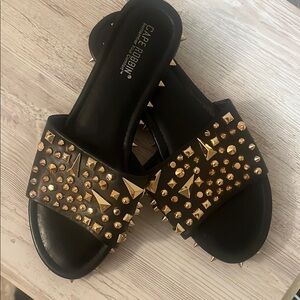 Cape Robbin Black and Gold Studded Women's Slides